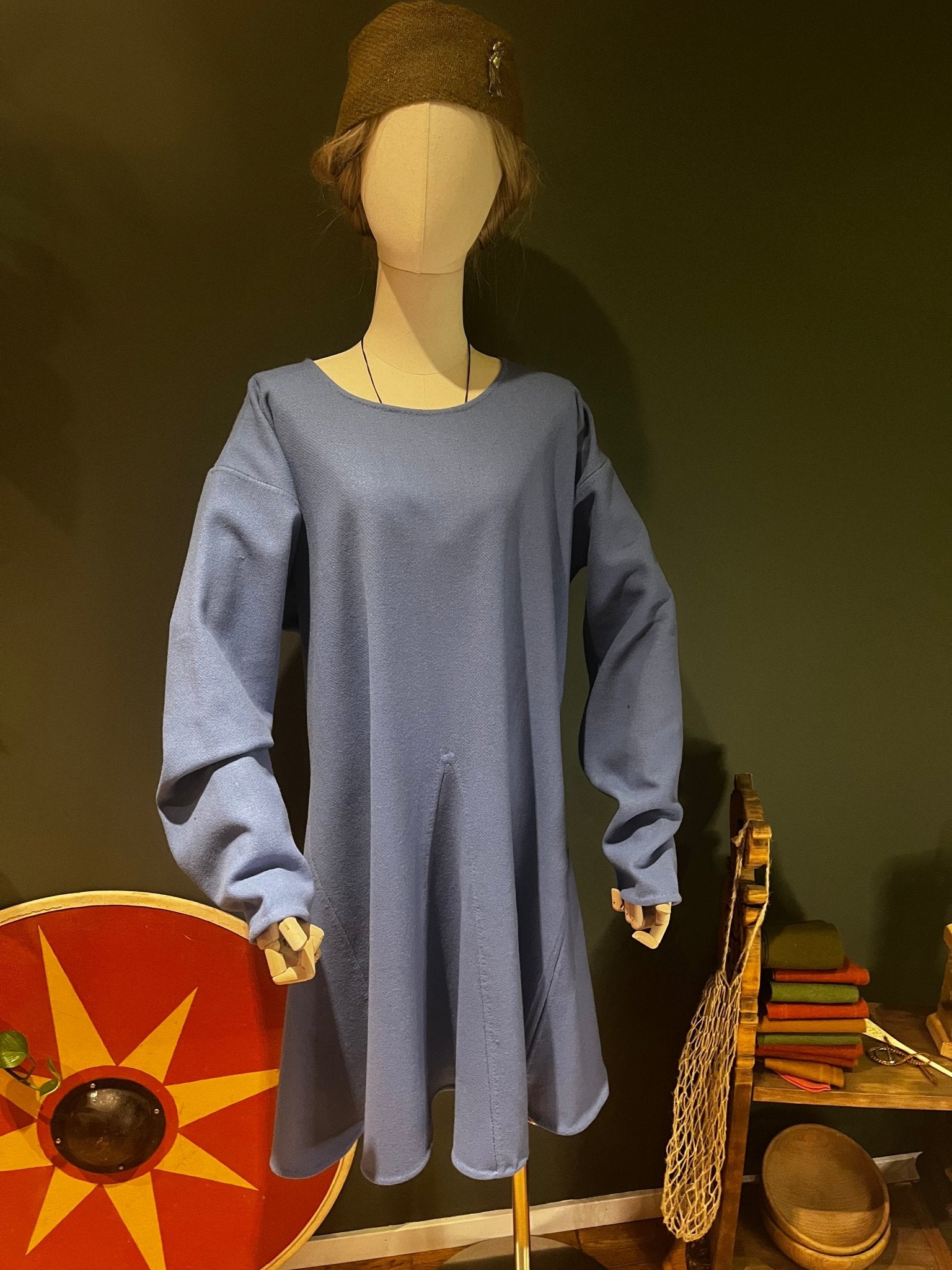 • ERIK • Viking Age Simple Woolen Tunic with 4 gores - MIMIRS SAUM