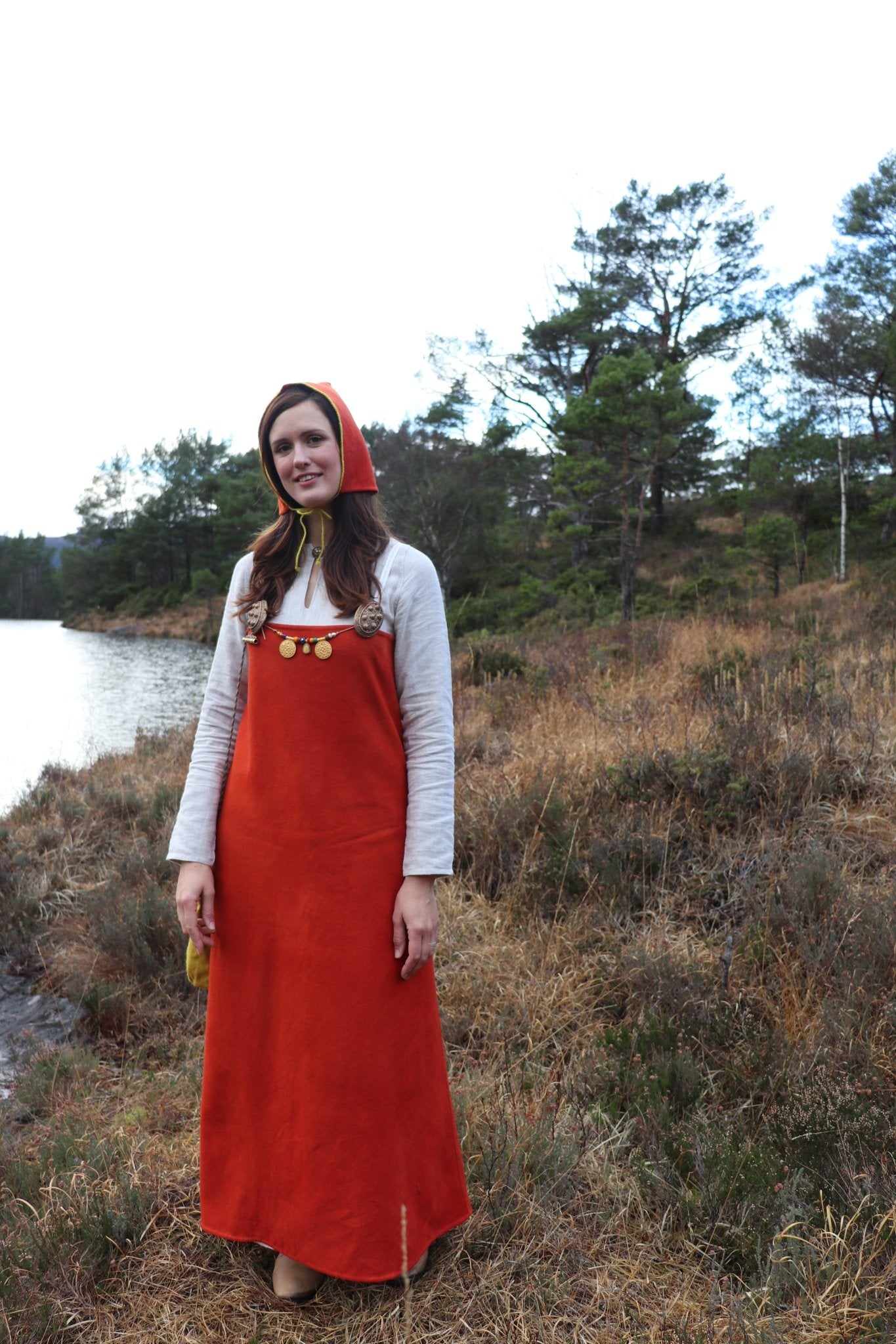 • FREYDIS • Hand - Sewn Viking Age Apron Dress in Green & Blue Shades | Premium Thin Twill Wool (290 g/m²) | Based on Haithabu Harbor Fragments H14A, H14B & Graves 159/1960, 182 - 185/1960 - MIMIRS SAUM