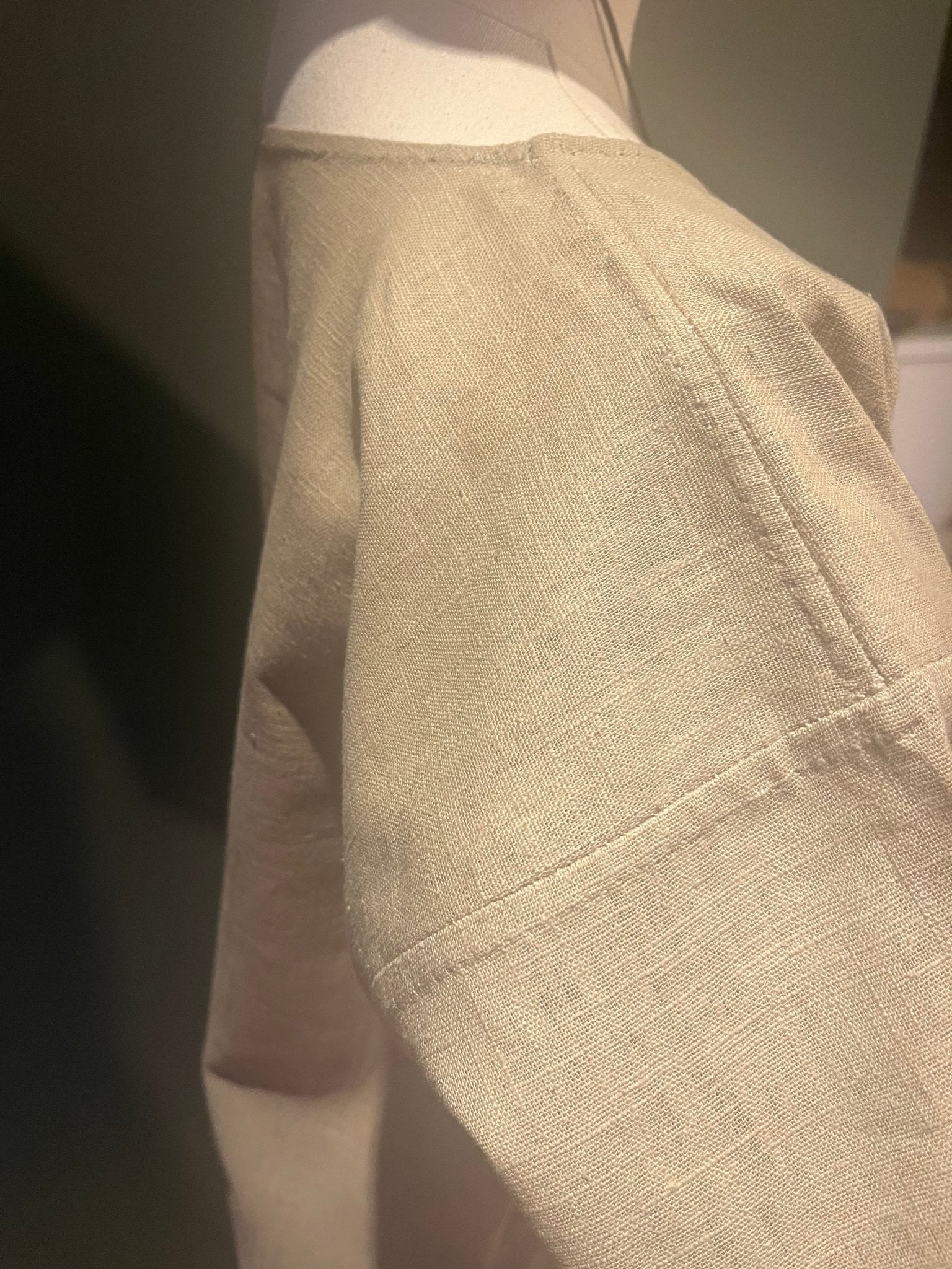 • HILDA • Viking Age Linen Dress with 2 gores - MIMIRS SAUM